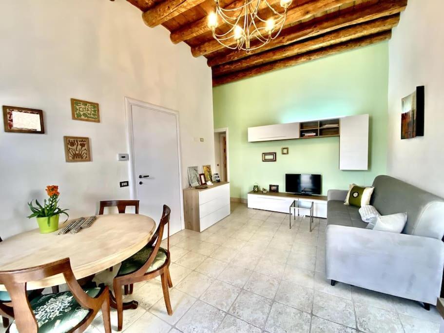 Apartamento Zona Fiera A 10 Minuti Dal Centro Con Parcheggio Verona